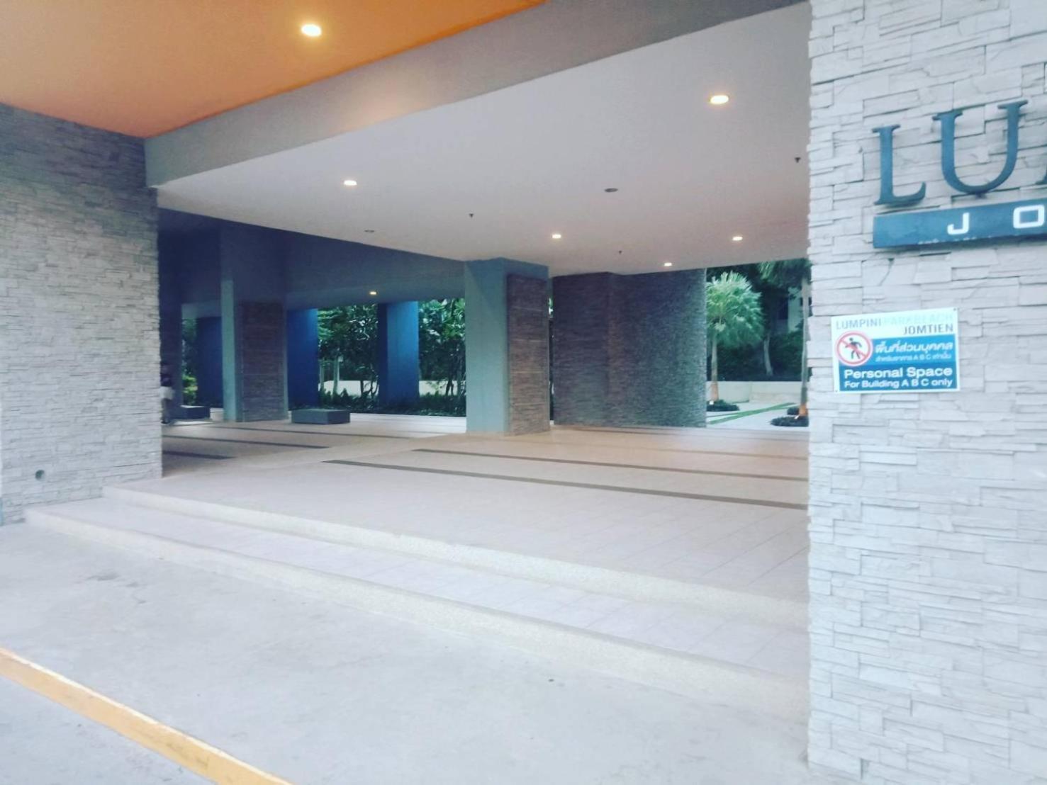 Studio Room Seaview Jomtien Exterior photo